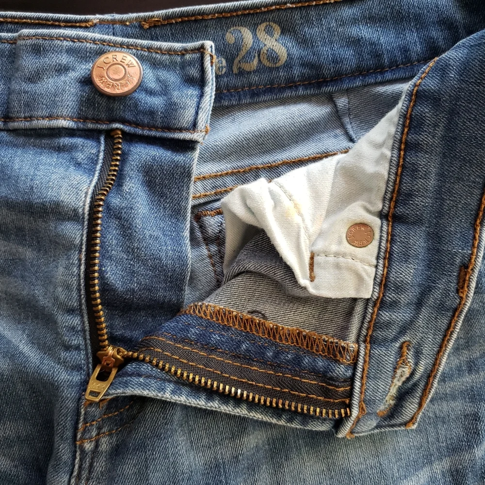 J Crew Toothpick Jeans Size 28 Blue Denim Skinny Distressed Flaws
